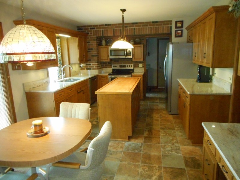 35 Northway Dr, Huntington, IN 46750 photo 5