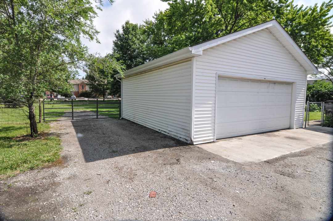 2911 S Beck Ln, Lafayette, IN 47909 photo 5