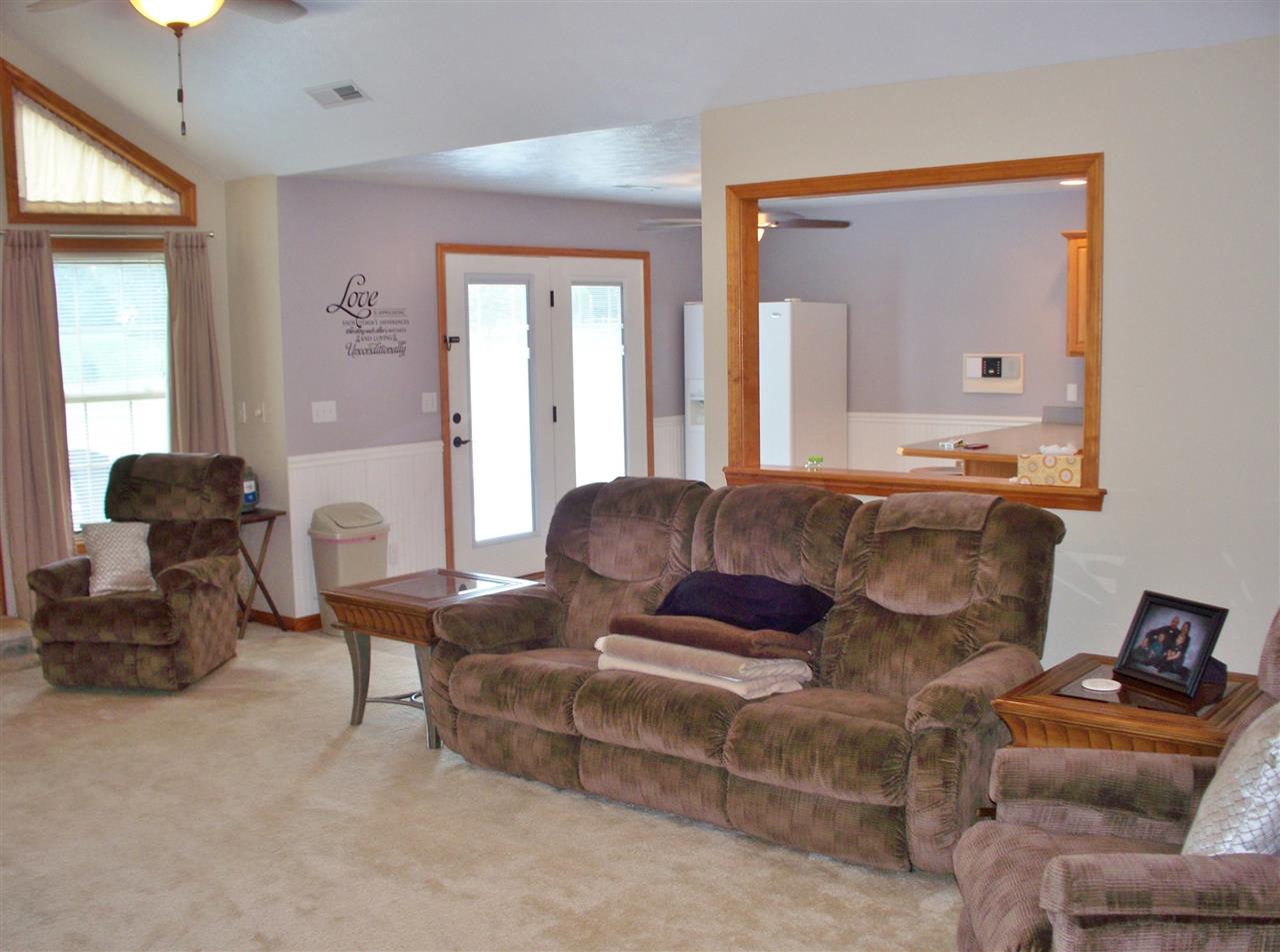 461 N Charlene Dr, Jasper, IN 47546 photo 5