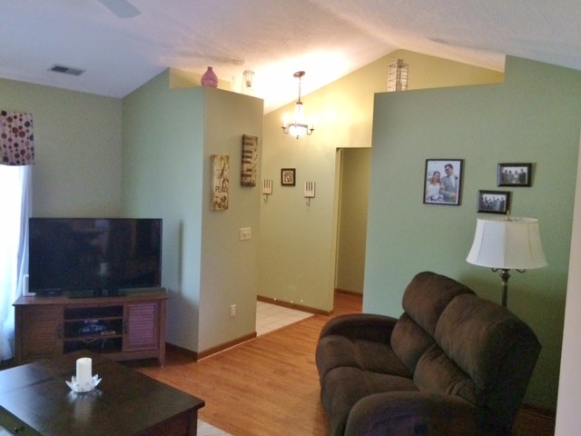 302 Morning Wind Pl, Kendallville, IN 46755 photo 6