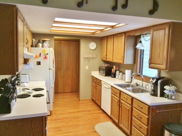 302 Morning Wind Pl, Kendallville, IN 46755 photo 9