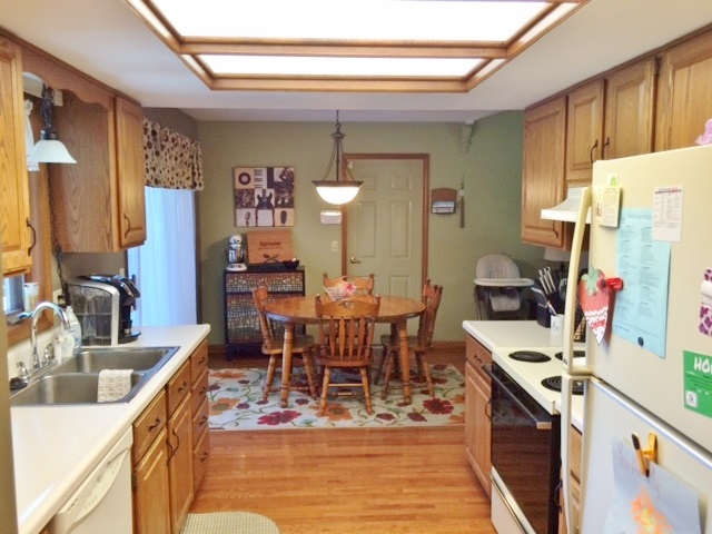 302 Morning Wind Pl, Kendallville, IN 46755 photo 10
