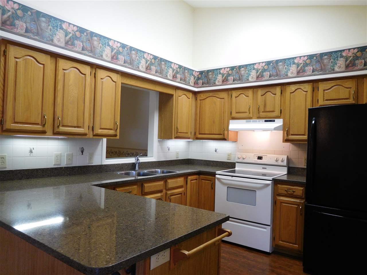 1010 E Heather Dr, Bloomington, IN 47401 photo 3
