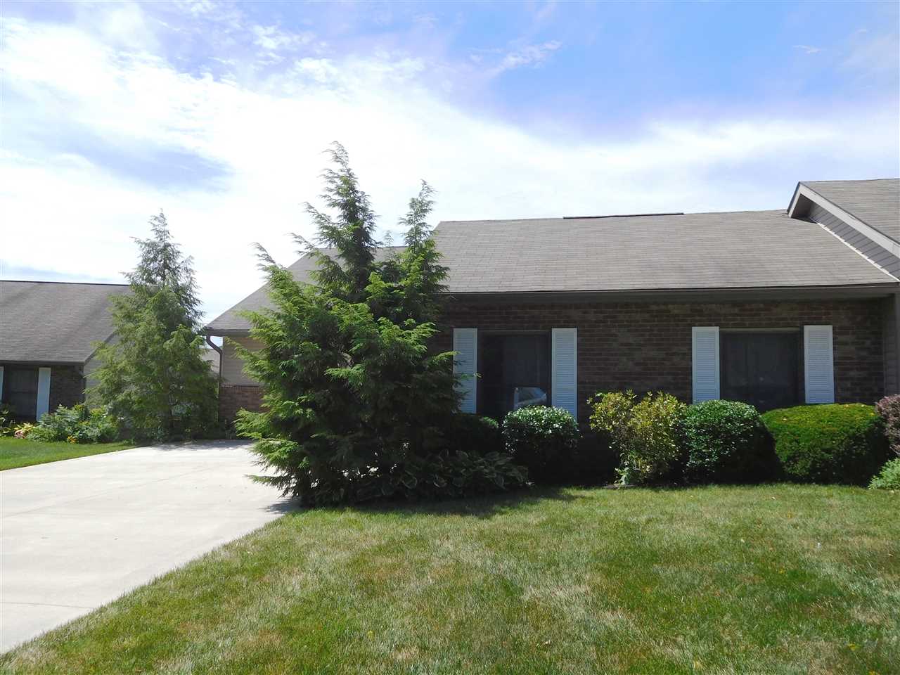 1010 E Heather Dr, Bloomington, IN 47401 photo 1
