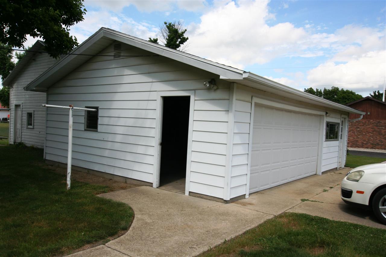 11715 E 435 S, Hudson, IN 46747 photo 4
