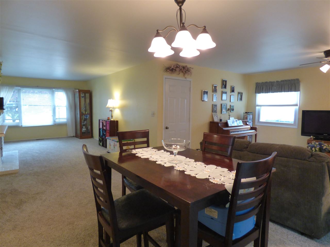 4901 Selkirk Dr, South Bend, IN 46614 photo 7