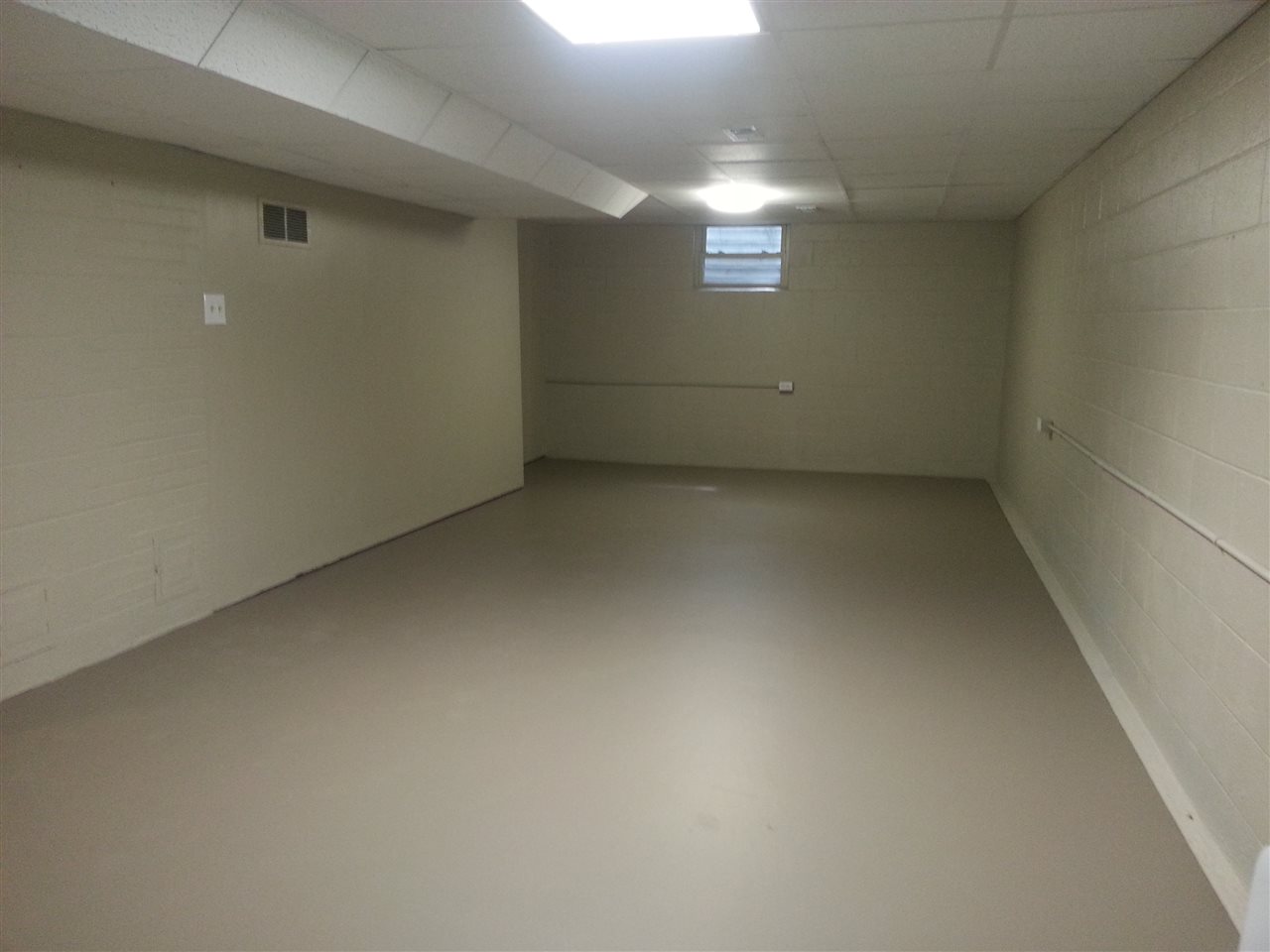 800 E Walnut St, Washington, IN 47501 photo 25