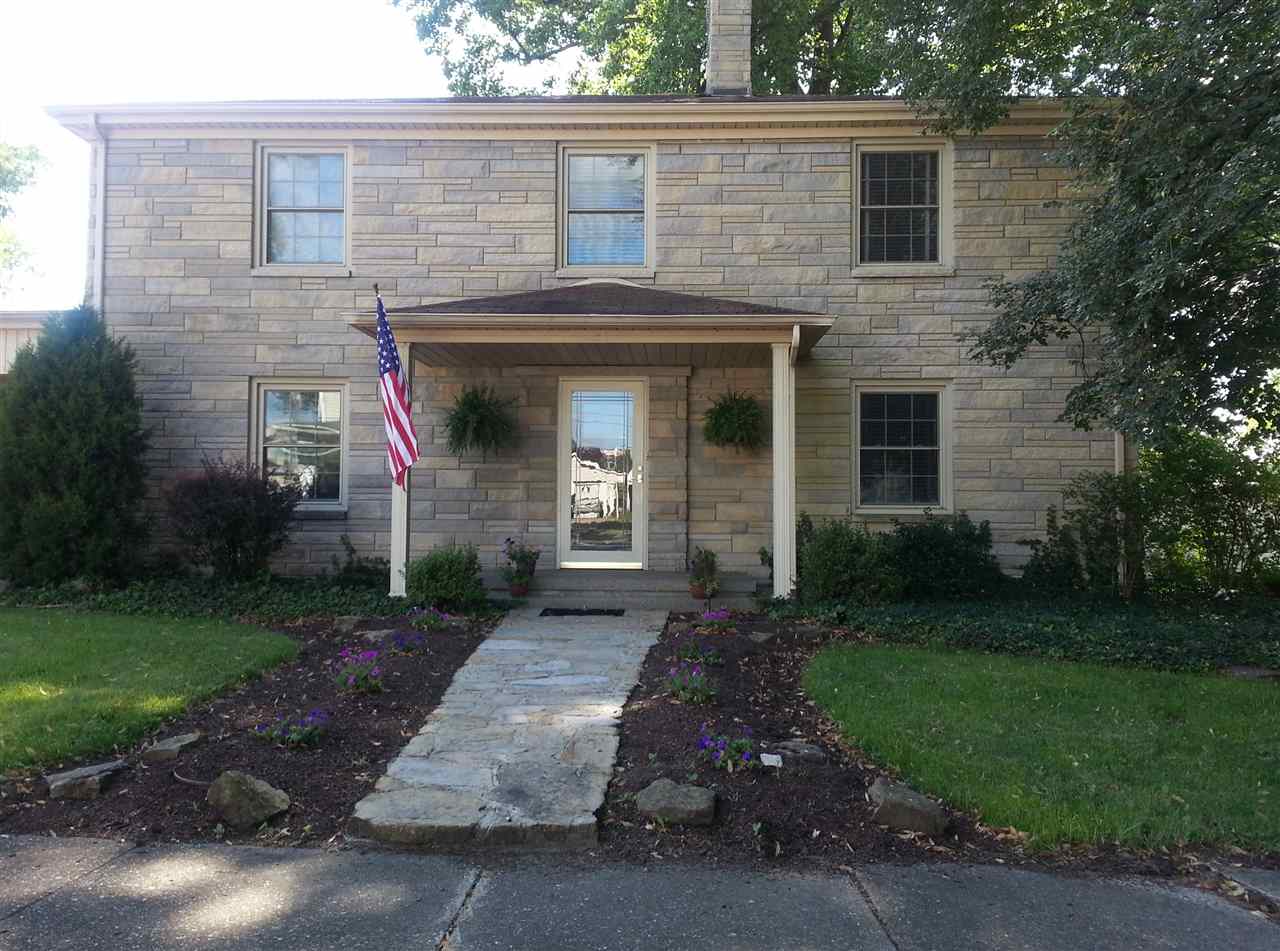 800 E Walnut St, Washington, IN 47501 photo 1