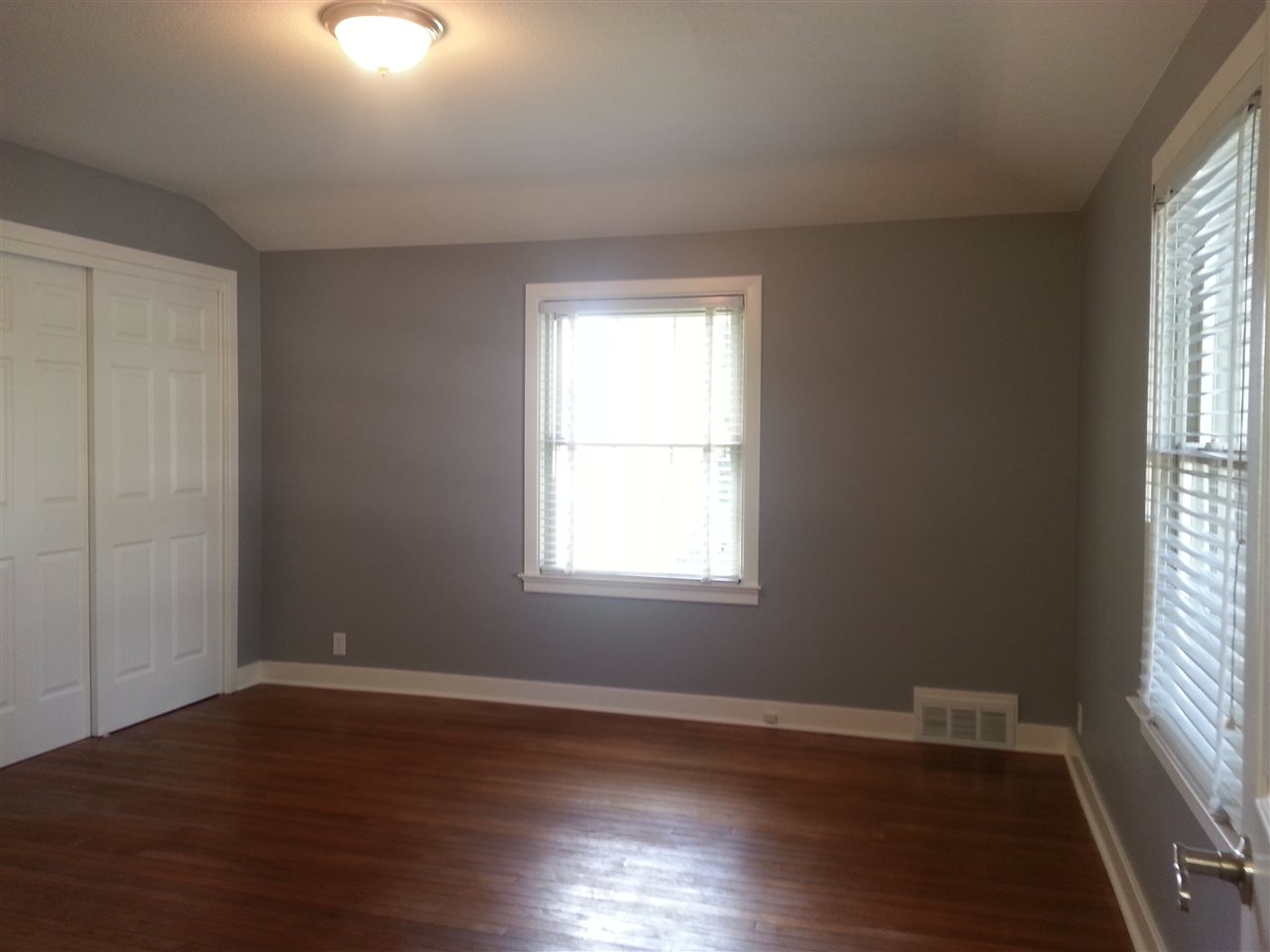 800 E Walnut St, Washington, IN 47501 photo 18