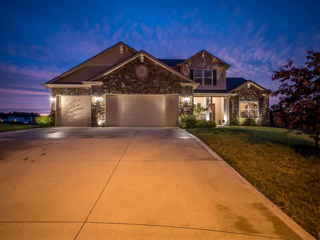 7323 Dry Creek Ct, Fort Wayne, IN 46835 photo 1
