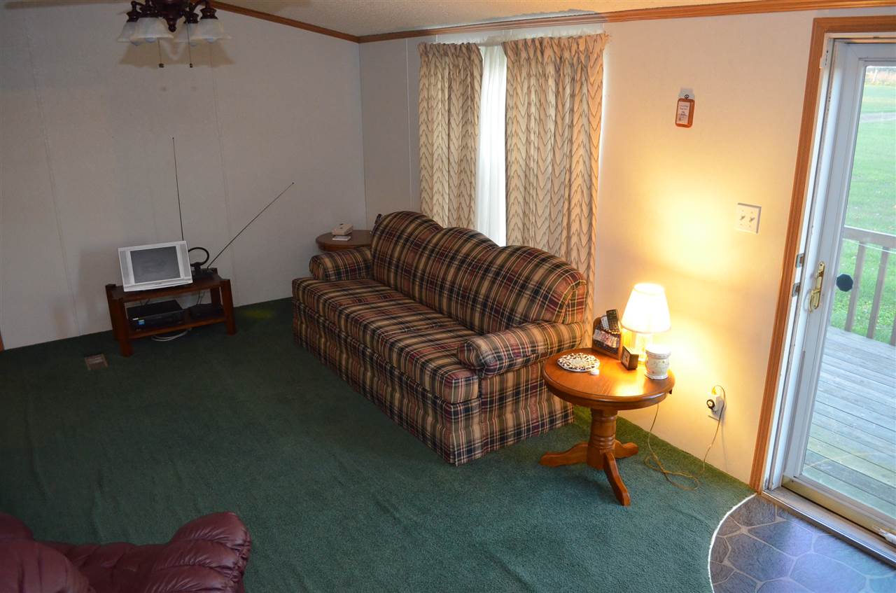 7614 E Sylvania Rd, Bloomfield, IN 47424 photo 10