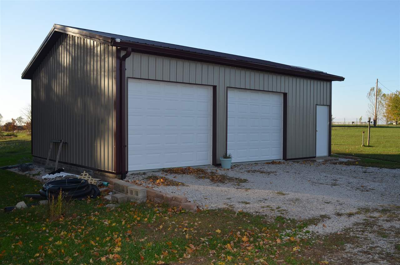 7614 E Sylvania Rd, Bloomfield, IN 47424 photo 5