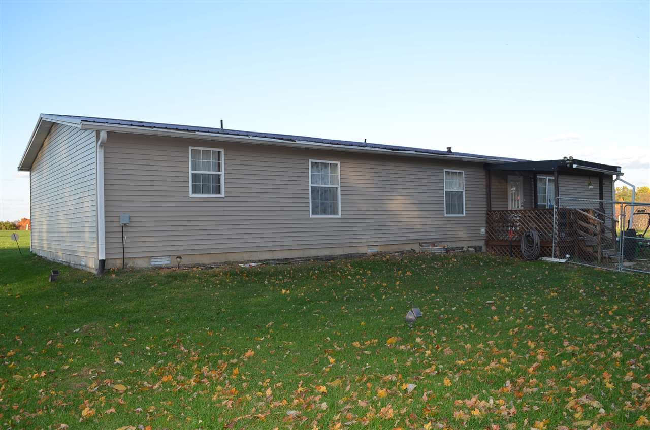 7614 E Sylvania Rd, Bloomfield, IN 47424 photo 6