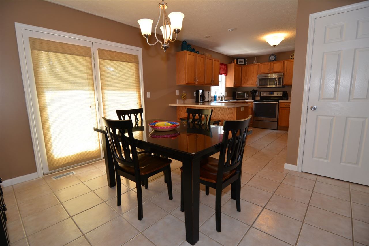 7342 Miranda Dr, Evansville, IN 47711 photo 5