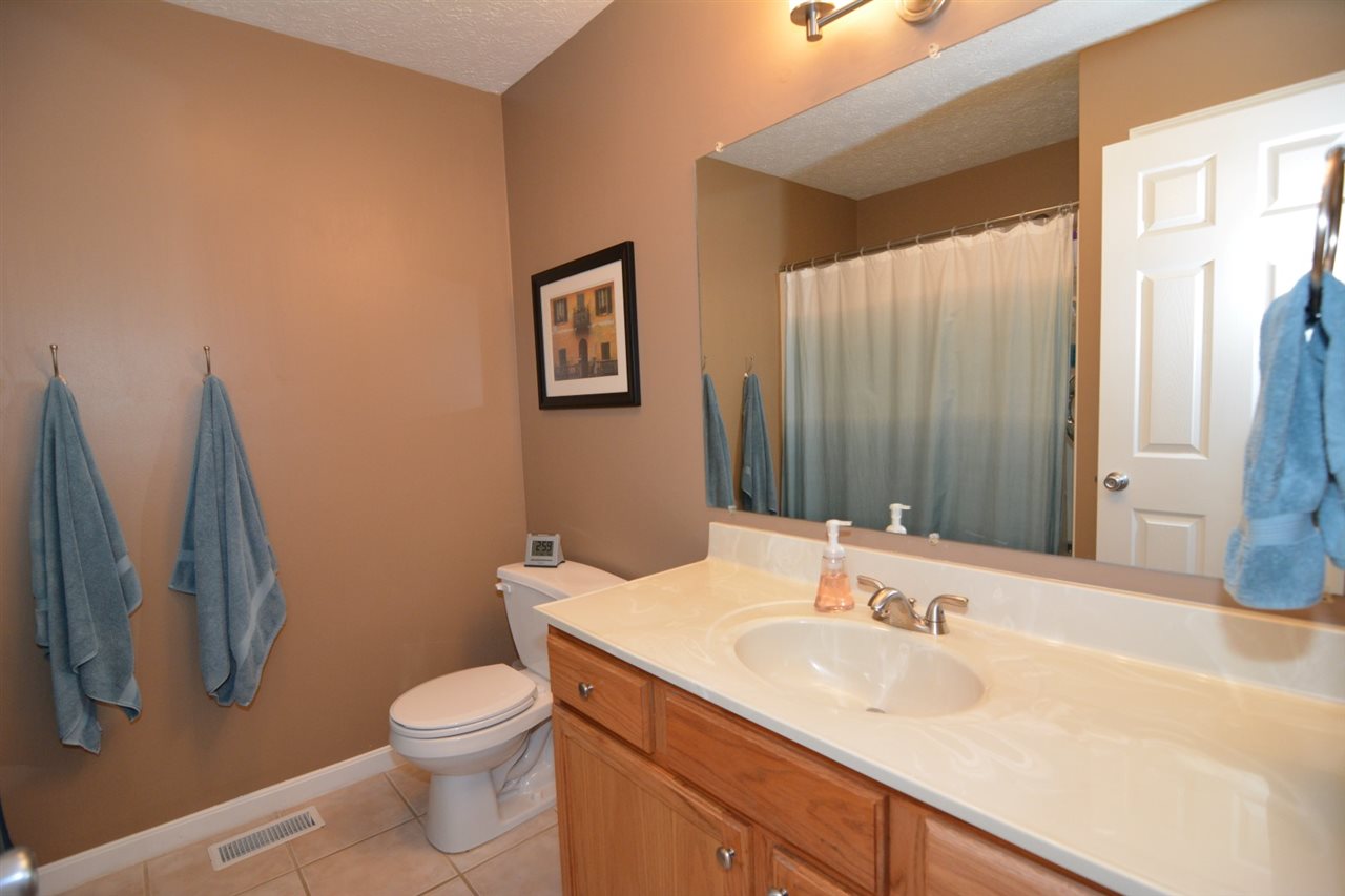 7342 Miranda Dr, Evansville, IN 47711 photo 13