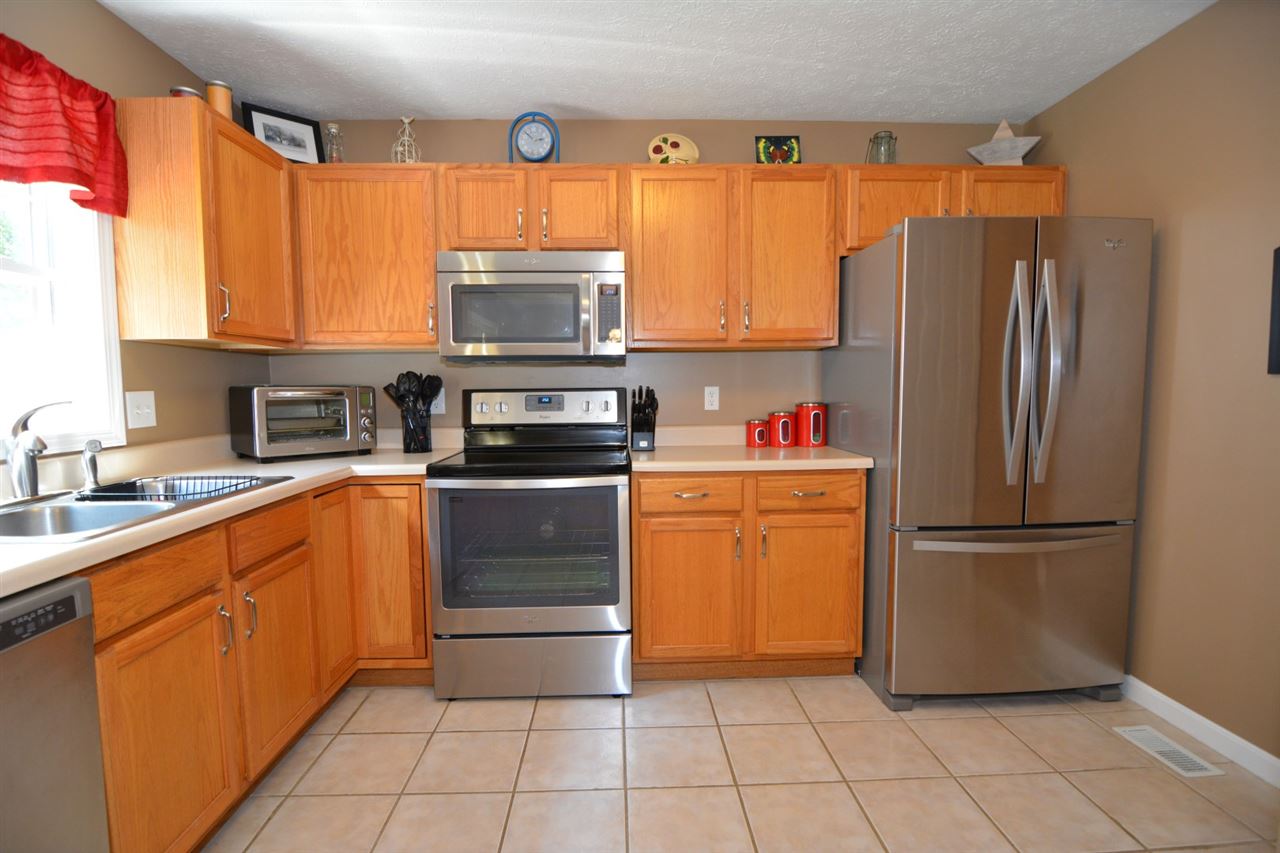 7342 Miranda Dr, Evansville, IN 47711 photo 7