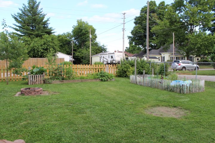 1522 E Main St, Warsaw, IN 46580 photo 5