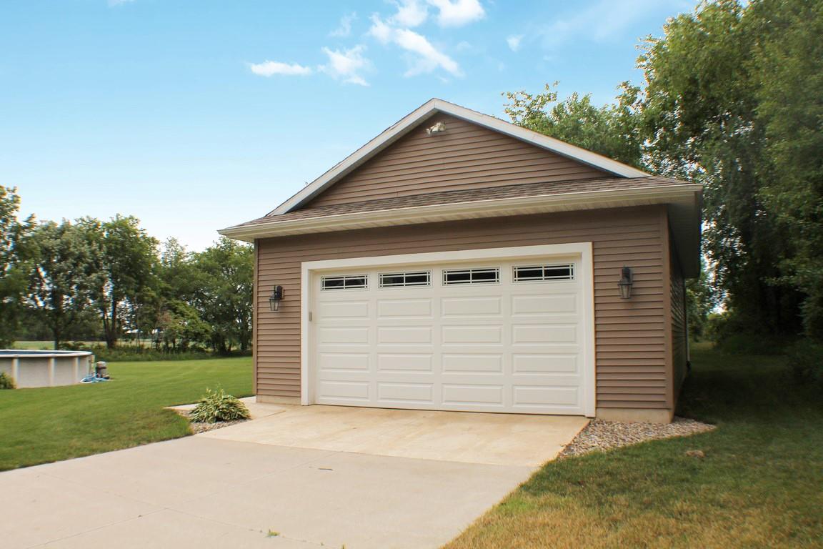 23230 Adams Rd, South Bend, IN 46628 photo 32