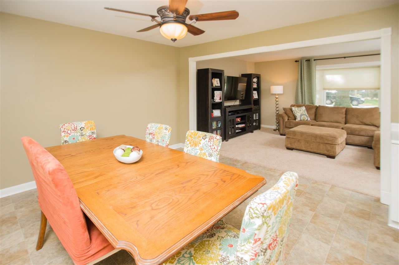 4588 Stonegate Dr, Newburgh, IN 47630 photo 9