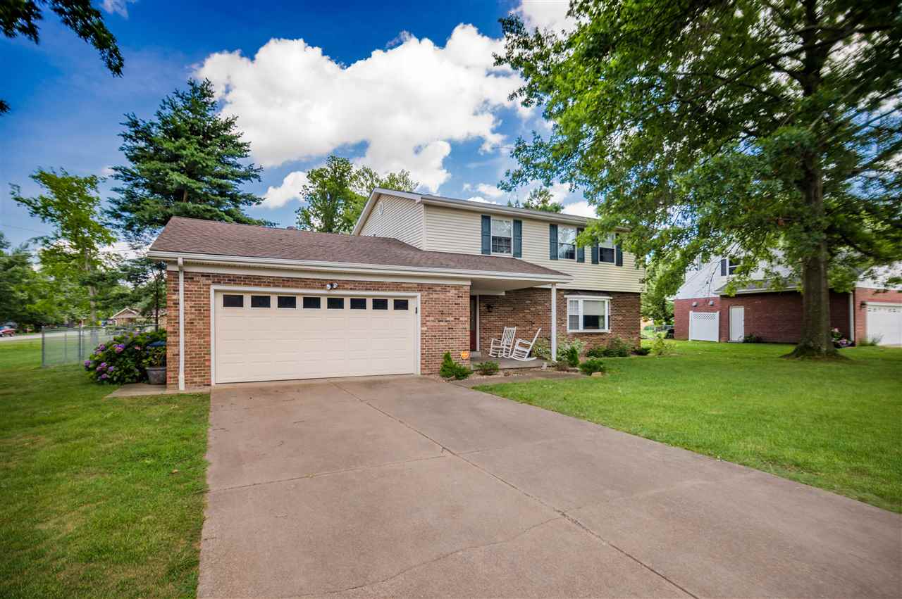 4588 Stonegate Dr, Newburgh, IN 47630 photo 1