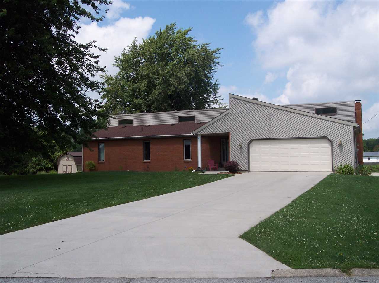 2908 Krista Ln, Winona Lake, IN 46590 photo 1