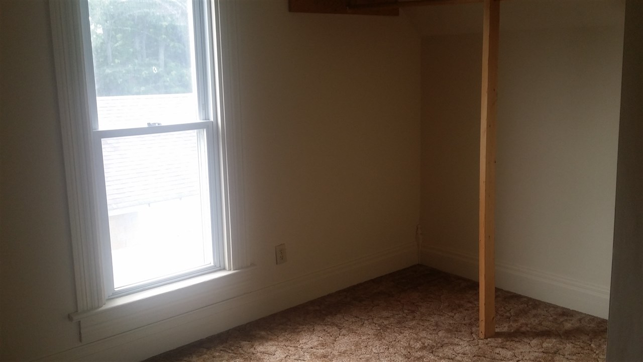 655 N 5th St, Middletown, IN 47356 photo 13