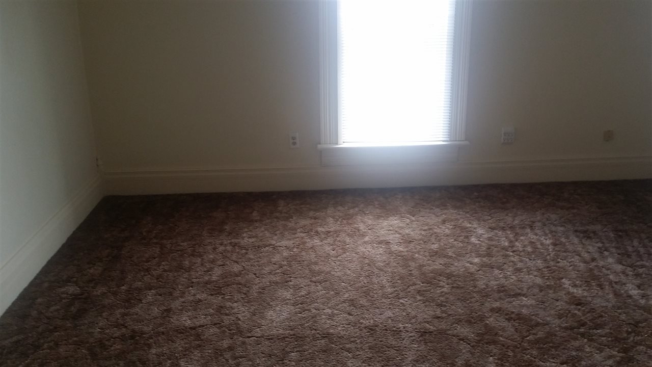 655 N 5th St, Middletown, IN 47356 photo 14
