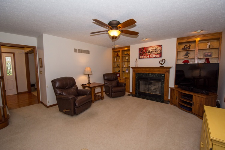 17111 Springwood Dr, Granger, IN 46530 photo 13