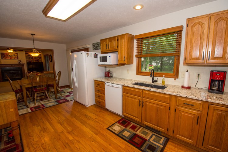 17111 Springwood Dr, Granger, IN 46530 photo 16