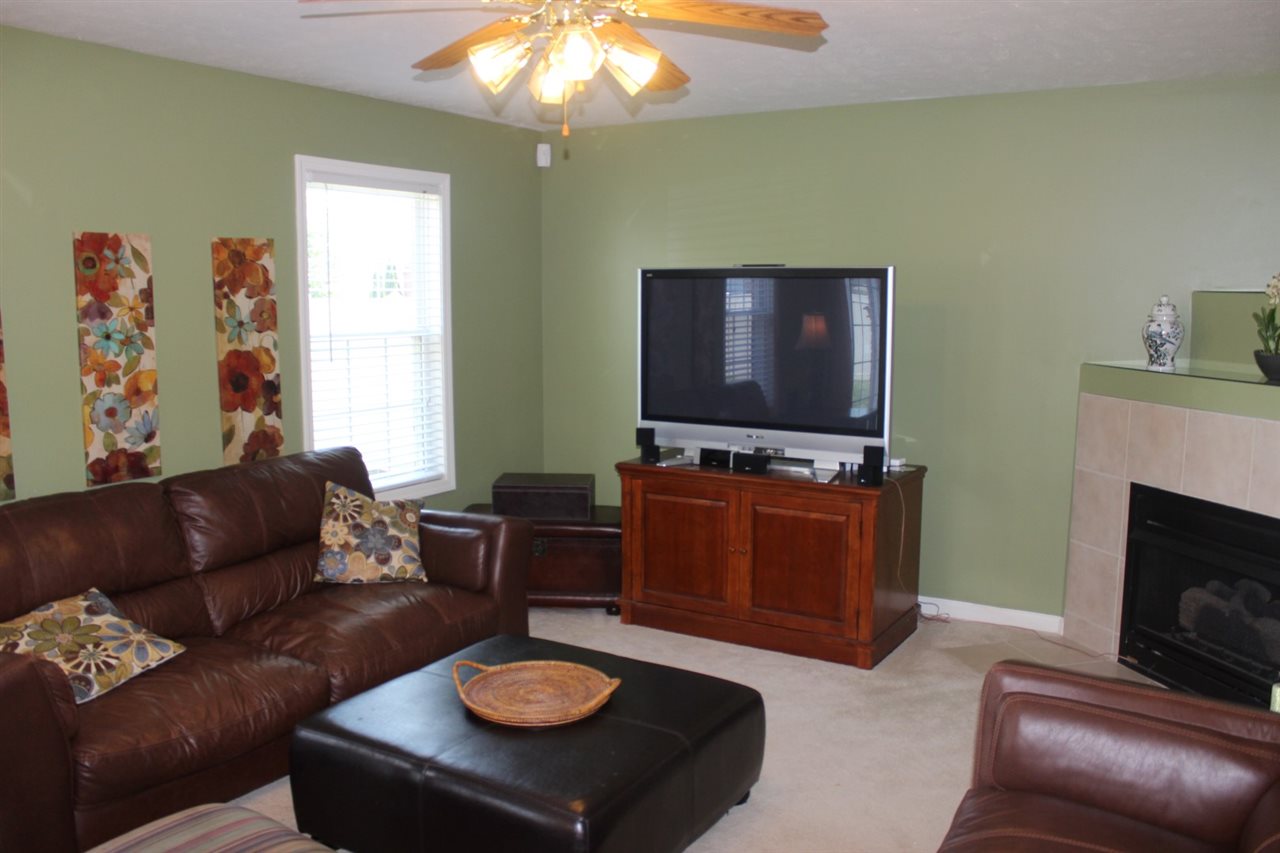 4720 Mansfield Dr, Newburgh, IN 47630 photo 11