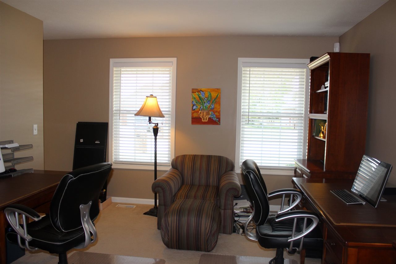4720 Mansfield Dr, Newburgh, IN 47630 photo 12