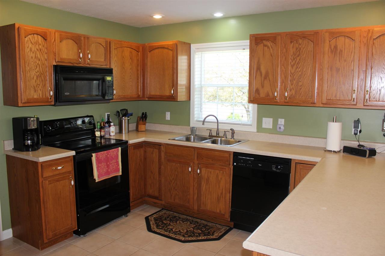 4720 Mansfield Dr, Newburgh, IN 47630 photo 2