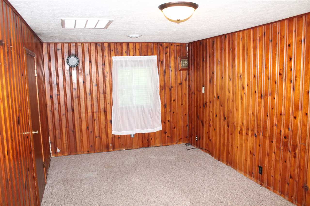 2665 Williams Rd, Bedford, IN 47421 photo 5