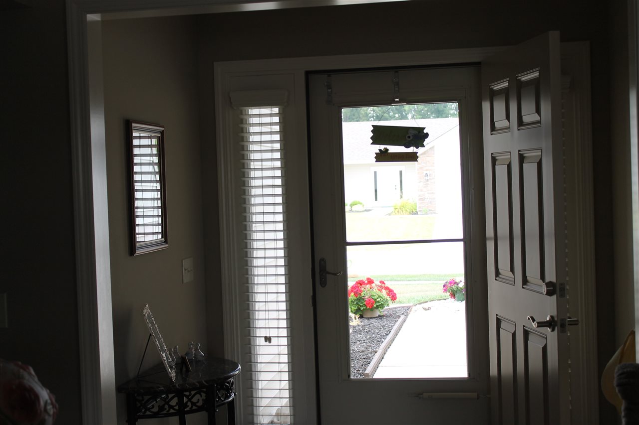 7182 Desdemona Xing, Fort Wayne, IN 46818 photo 3