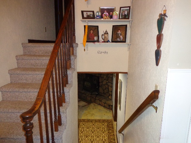 964 E Hollars Rd, Bloomfield, IN 47424 photo 5