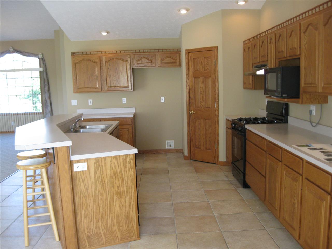 914 Echo Ln, Kokomo, IN 46902 photo 7