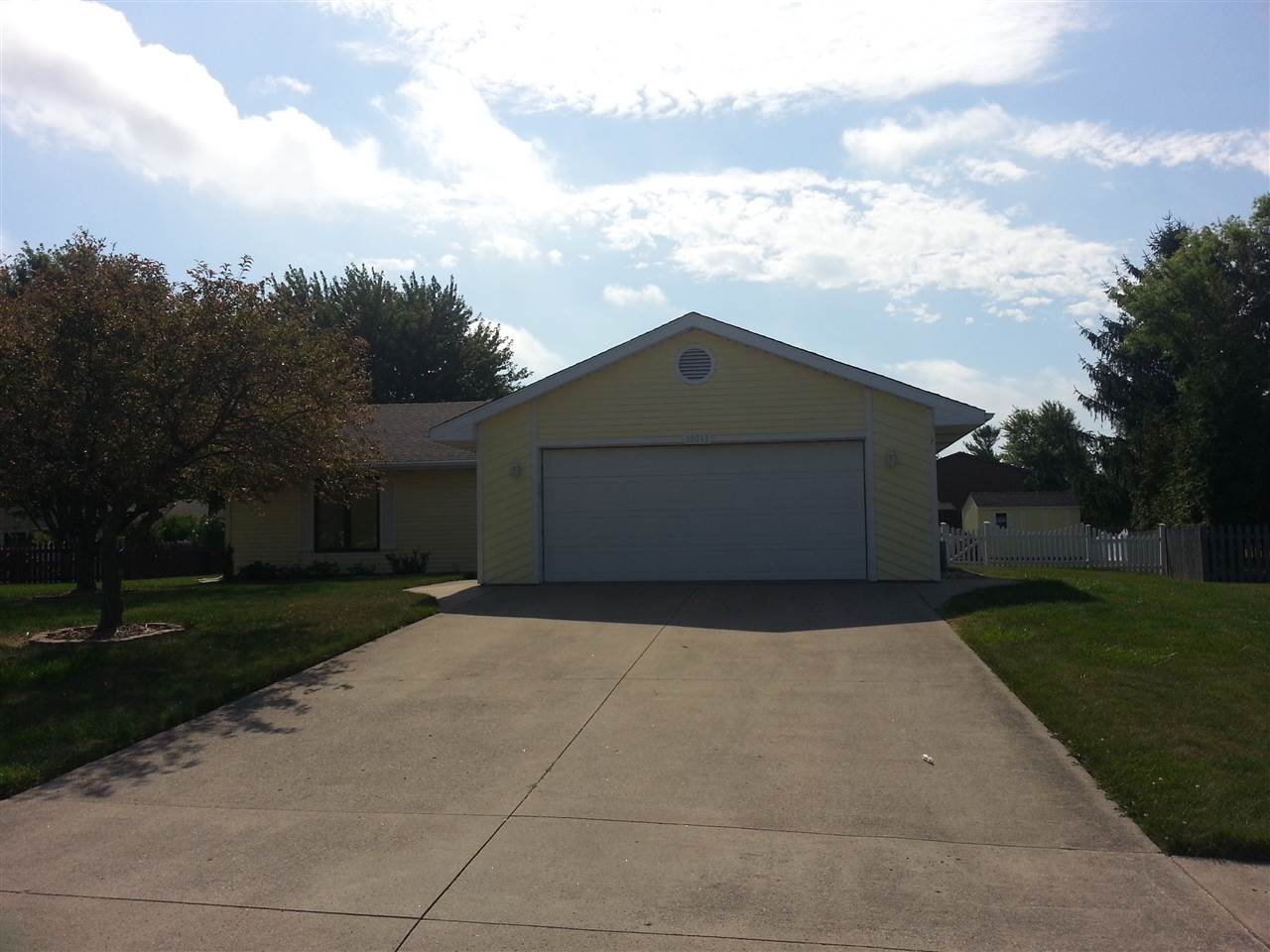 10013 Teton Ct, Fort Wayne, IN 46804 photo 1