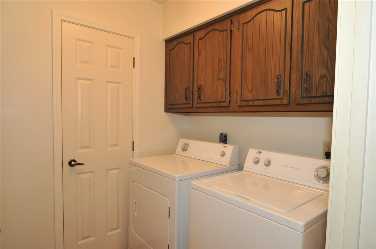 8732 Woodstream Dr, Fort Wayne, IN 46804 photo 10
