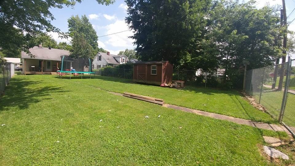 425 15th St, Tell City, IN 47586 photo 2