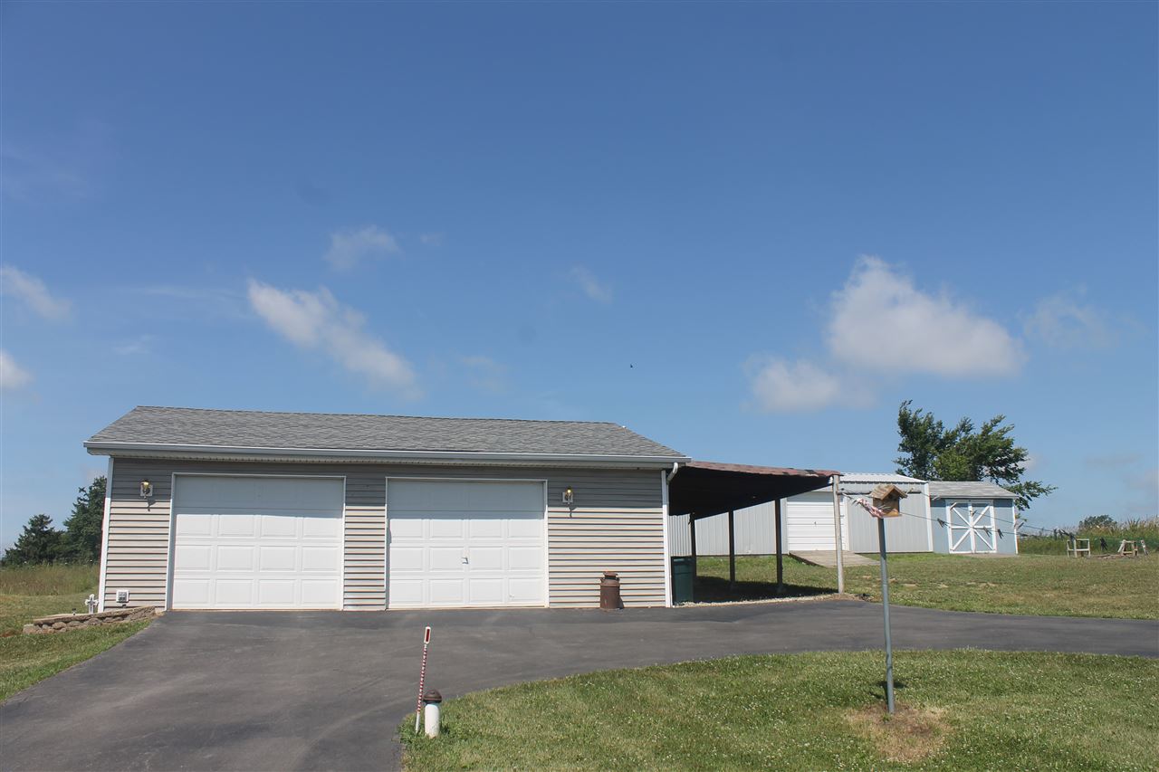 1023 N 800 E, Avilla, IN 46710 photo 22