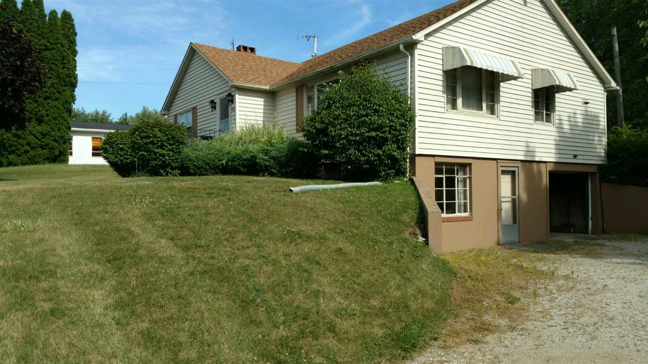 460 E Morse St, Markle, IN 46770 photo 2