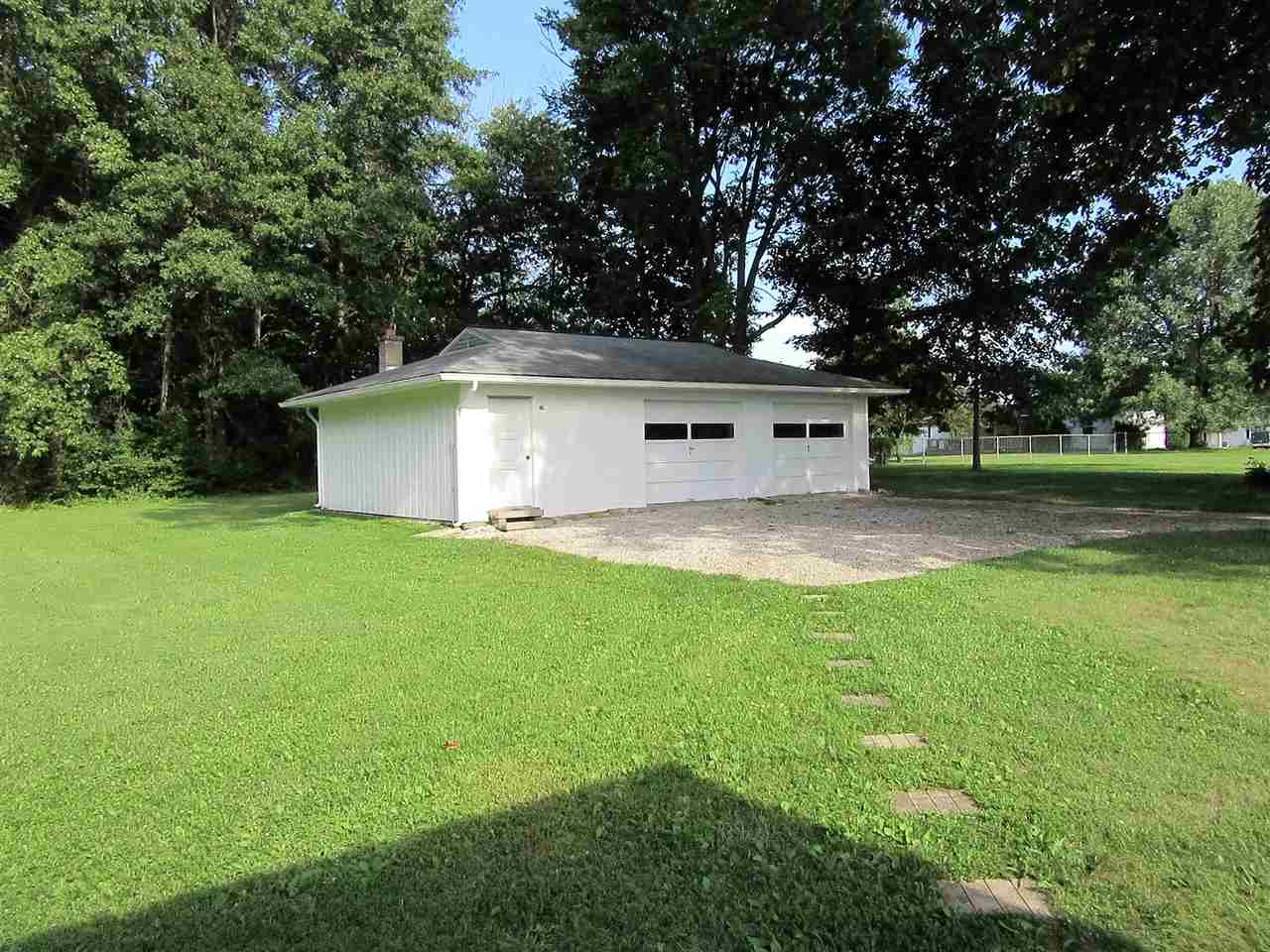 672 Rabbitsville Rd, Mitchell, IN 47446 photo 8
