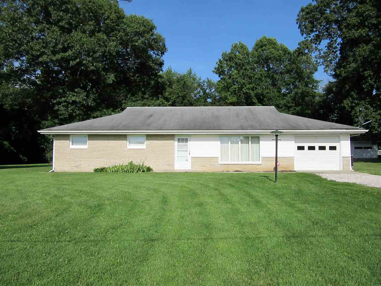 672 Rabbitsville Rd, Mitchell, IN 47446 photo 1