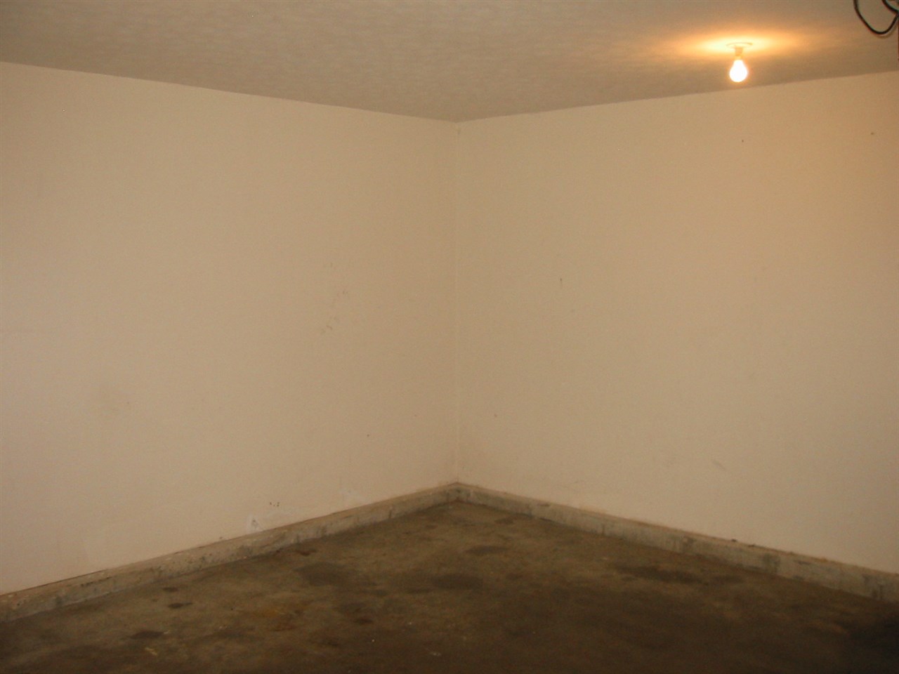 424 Oatfield Ln, Goshen, IN 46526 photo 25