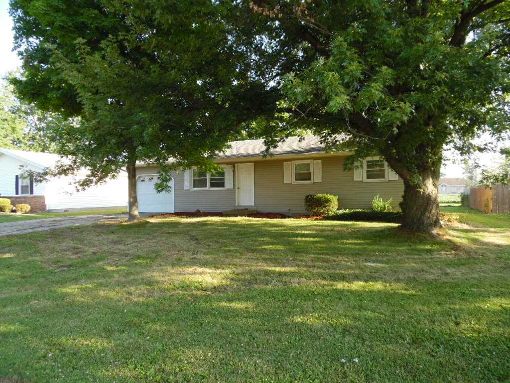 607 Millside Ct, Ossian, IN 46777 photo 2