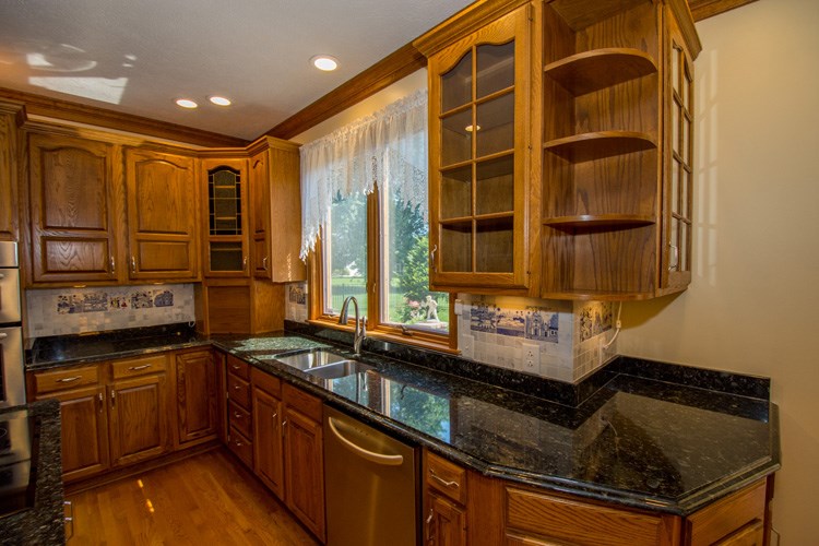 51700 Bluffside Ct, Granger, IN 46530 photo 13