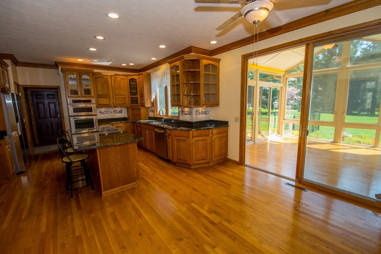 51700 Bluffside Ct, Granger, IN 46530 photo 15