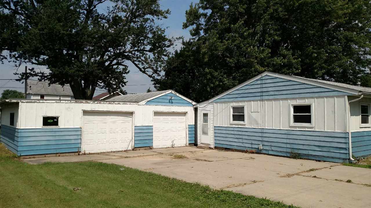 1204 S Prairie St, Frankfort, IN 46041 photo 2