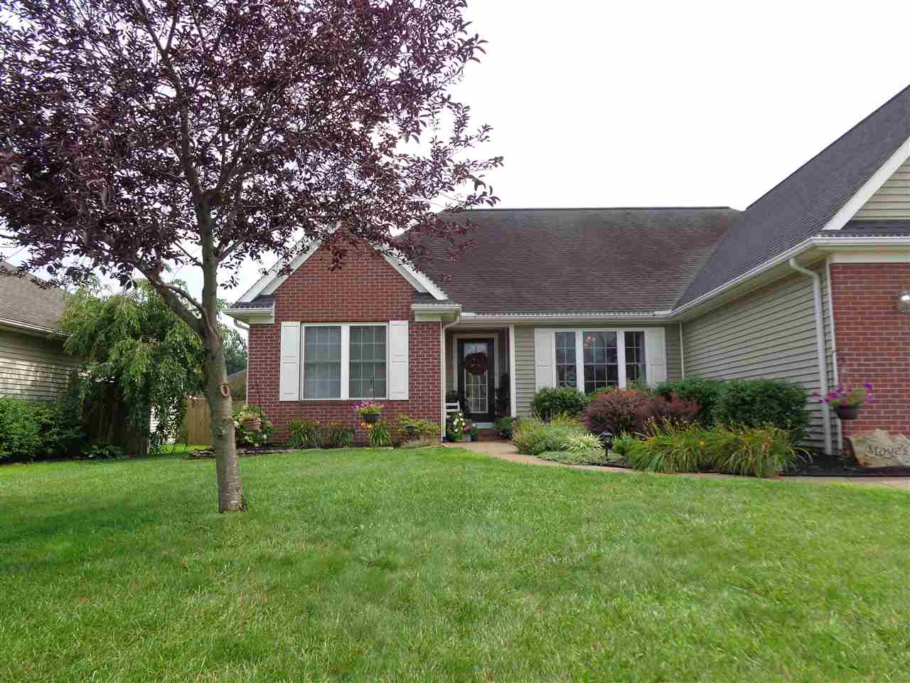 3821 Kennesaw Dr, Evansville, IN 47725 photo 2