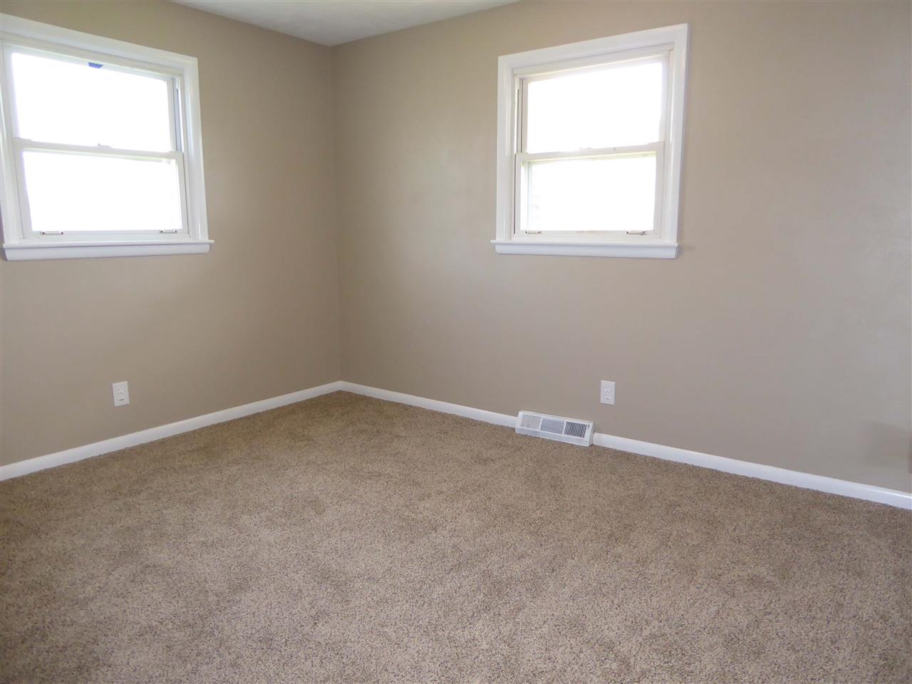 2614 Howard Dr, Jasper, IN 47546 photo 7